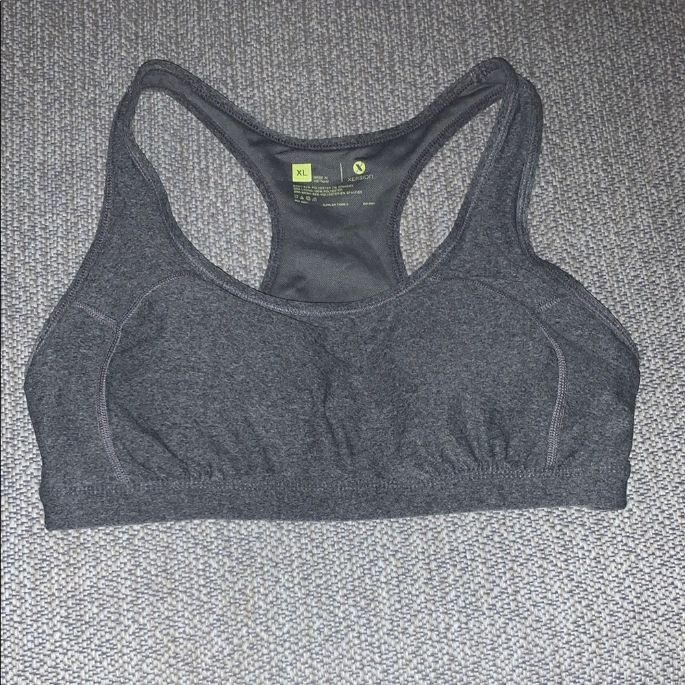 Xersion heathered gray sports bra EUC